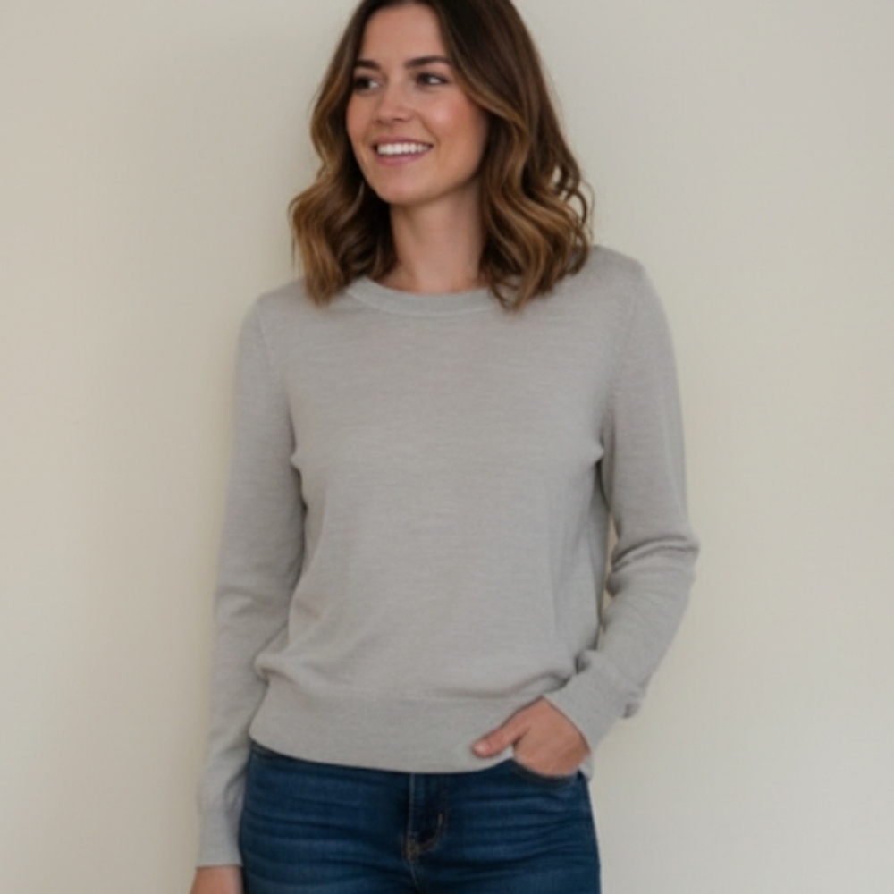 J. Crew 100% Merino Wool Knit Crew Neck Sweater XS